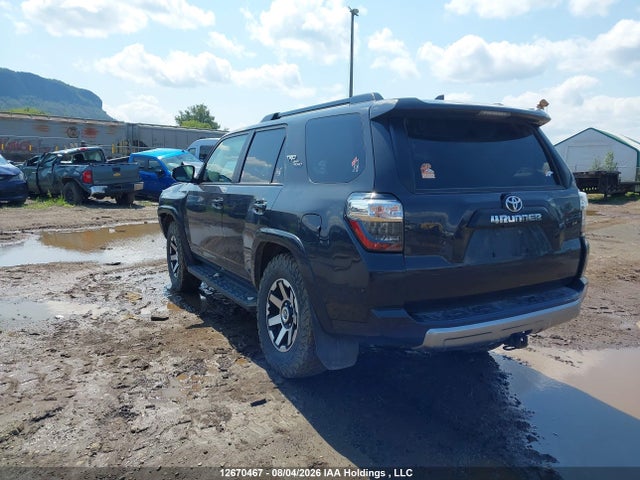 Toyota 4runner 2024 JTERU5JR7R6293181 Image 3