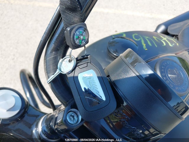 Продажа на аукционе авто 2025 Indian Motorcycle Co. Chief Bobber Darkhorse Abs, vin: 56KDLDBH7S3020454, номер лота: 12670468