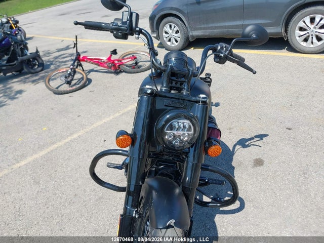 Продажа на аукционе авто 2025 Indian Motorcycle Co. Chief Bobber Darkhorse Abs, vin: 56KDLDBH7S3020454, номер лота: 12670468