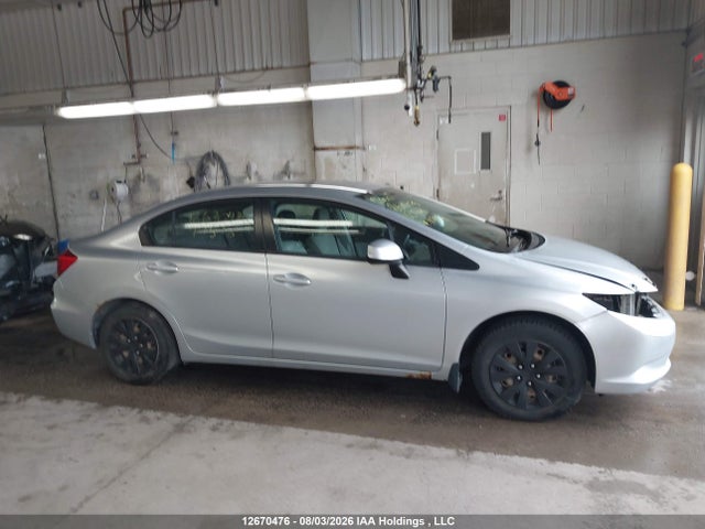 Продажа на аукционе авто 2012 Honda Civic Lx, vin: 2HGFB2F46CH117576, номер лота: 12670476