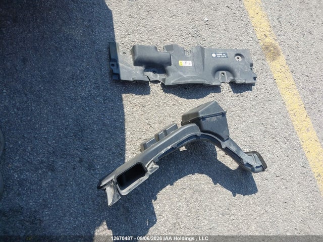 Toyota RAV4 2025 2T3R1RFV5SW597091 Image 12