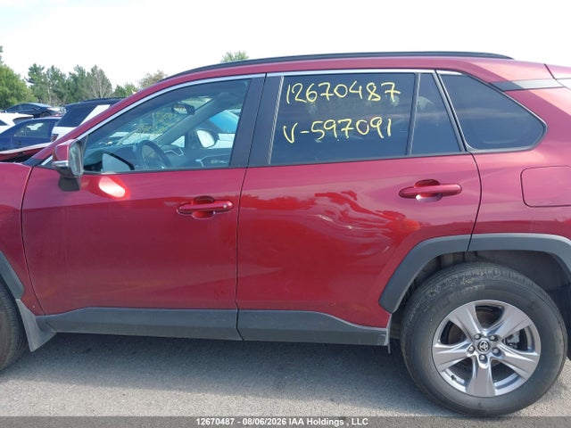 Toyota RAV4 2025 2T3R1RFV5SW597091 Image 15