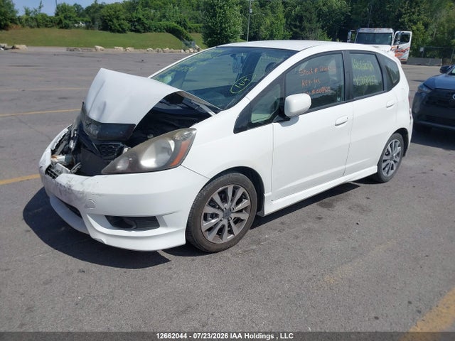 12662044 :رقم المزاد ، LUCGE8H76D3008927 vin ، 2013 Honda Fit Sport مزاد بيع