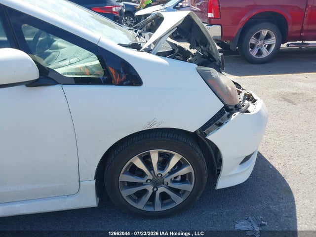 12662044 :رقم المزاد ، LUCGE8H76D3008927 vin ، 2013 Honda Fit Sport مزاد بيع