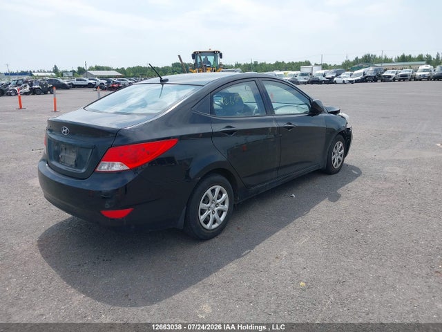 Hyundai ACCENT GL 2014 KMHCT4AEXEU673105 Image 4