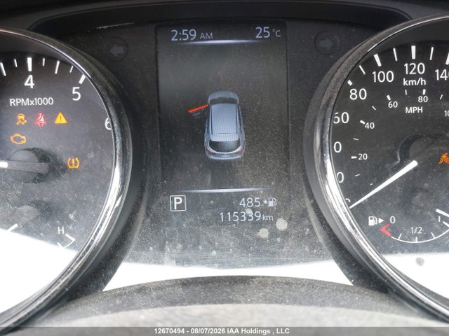 JN1BJ1CR0JW283037 Nissan QASHQAI