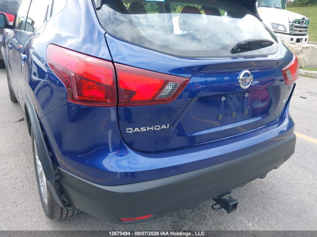 JN1BJ1CR0JW283037 Nissan QASHQAI