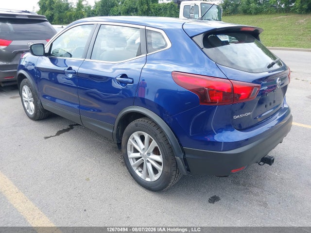 JN1BJ1CR0JW283037 Nissan QASHQAI