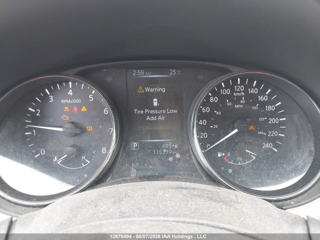 JN1BJ1CR0JW283037 Nissan QASHQAI