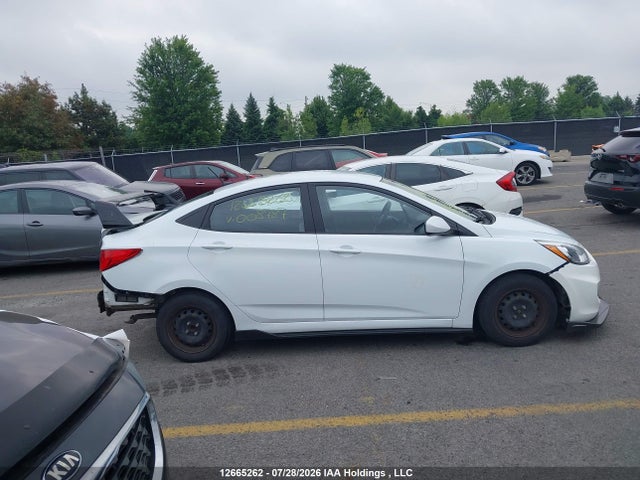 Hyundai ACCENT GL 2016 KMHCT4AEXGU008787 Image 14
