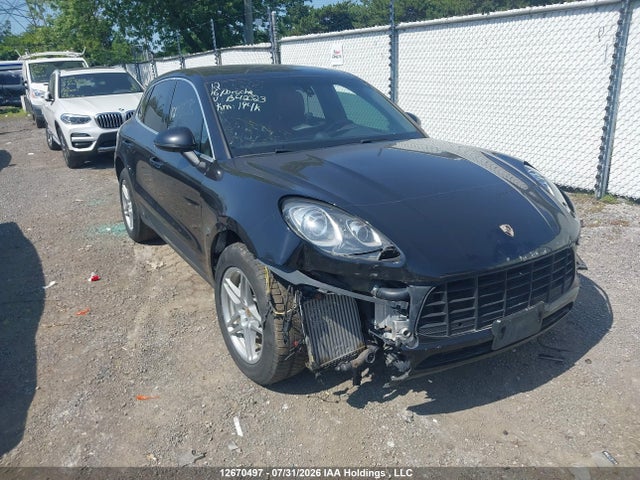 2016 Porsche Macan S მანქანა იყიდება აუქციონზე, vin: WP1AB2A52GLB42023, აუქციონის ნომერი: 12670497