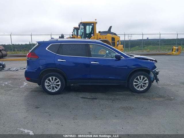 2020 Nissan Rogue S/sl/sv მანქანა იყიდება აუქციონზე, vin: 5N1AT2MV3LC815014, აუქციონის ნომერი: 12670523