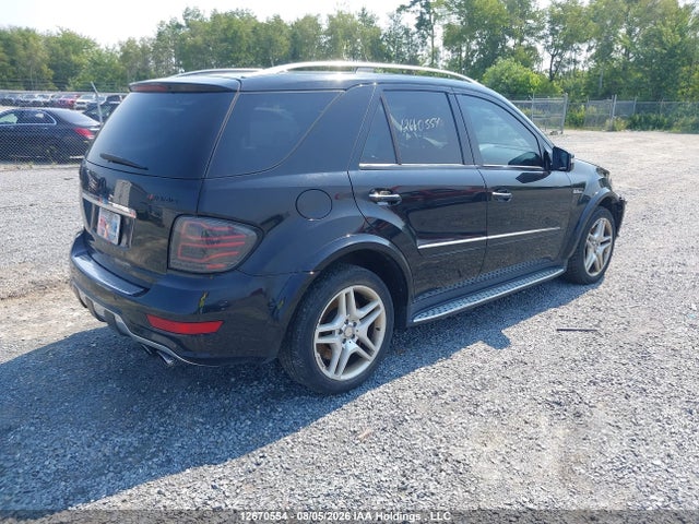 2010 Mercedes-benz Ml 63 Amg მანქანა იყიდება აუქციონზე, vin: 4JGBB7HB5AA614356, აუქციონის ნომერი: 12670554