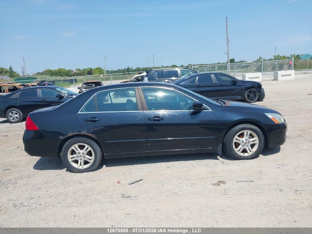 12670555 :رقم المزاد ، 1HJCM56767A800696 vin ، 2007 Honda Accord مزاد بيع