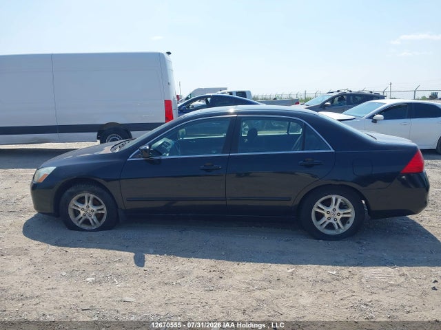 12670555 :رقم المزاد ، 1HJCM56767A800696 vin ، 2007 Honda Accord مزاد بيع