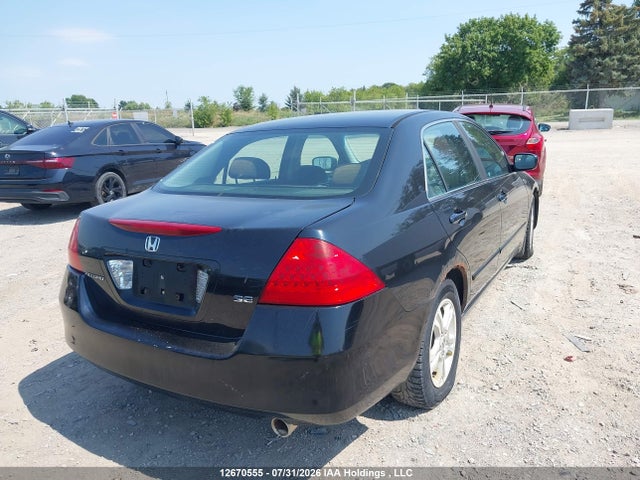 12670555 :رقم المزاد ، 1HJCM56767A800696 vin ، 2007 Honda Accord مزاد بيع