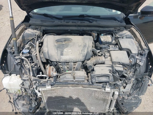Продажа на аукционе авто 2018 Mazda Mazda3 50th Anniversary Edition/gs/se, vin: 3MZBN1V76JM245337, номер лота: 12670559