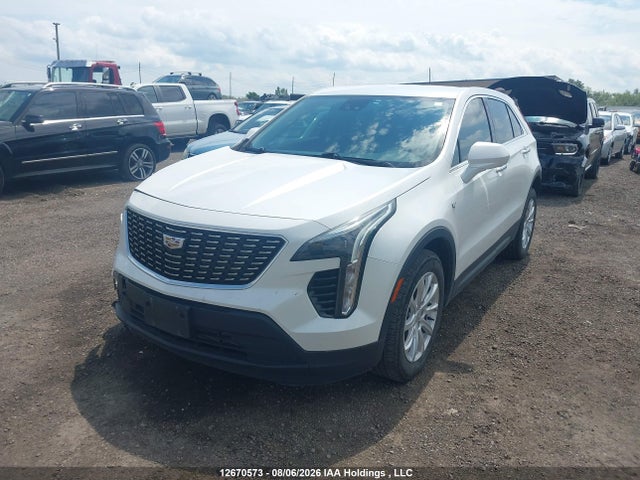 Cadillac Xt4 Luxury 2021 1GYFZBR40MF057250 Image 2