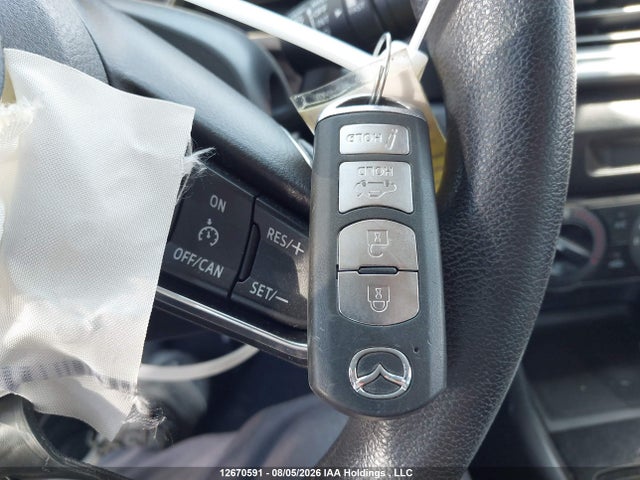 Mazda Mazda3 Gx 2018 JM1BN1U79J1173034 Image 9