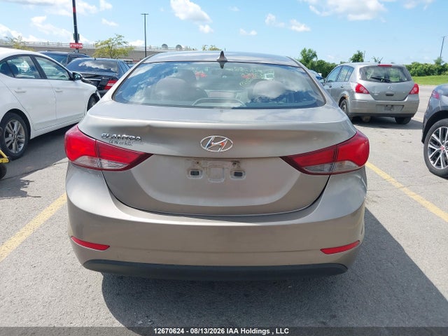 Hyundai ELANTRA GL 2015 5NPDH4AE3FH573188 Image 16