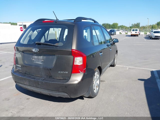 2009 Kia Rondo Lx/ex მანქანა იყიდება აუქციონზე, vin: KNAFG526197270411, აუქციონის ნომერი: 12670625