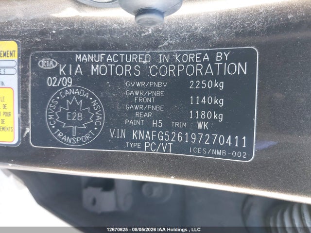 2009 Kia Rondo Lx/ex მანქანა იყიდება აუქციონზე, vin: KNAFG526197270411, აუქციონის ნომერი: 12670625