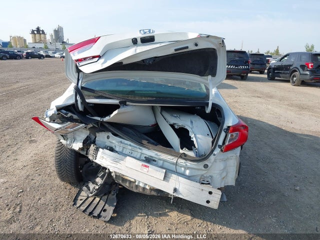 Продажа на аукционе авто 2020 Honda Accord Hybrid, vin: 1HGCV3F7XLA800275, номер лота: 12670633