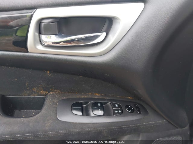 Продажа на аукционе авто 2015 Nissan Pathfinder Platinum/s/sl/sv, vin: 5N1AR2MM6FC666107, номер лота: 12670636