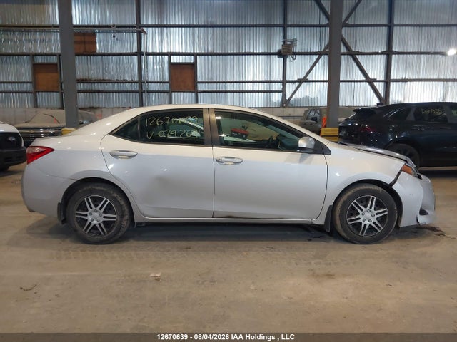 2018 Toyota Corolla Ce მანქანა იყიდება აუქციონზე, vin: 2T1BURHE6JC079263, აუქციონის ნომერი: 12670639