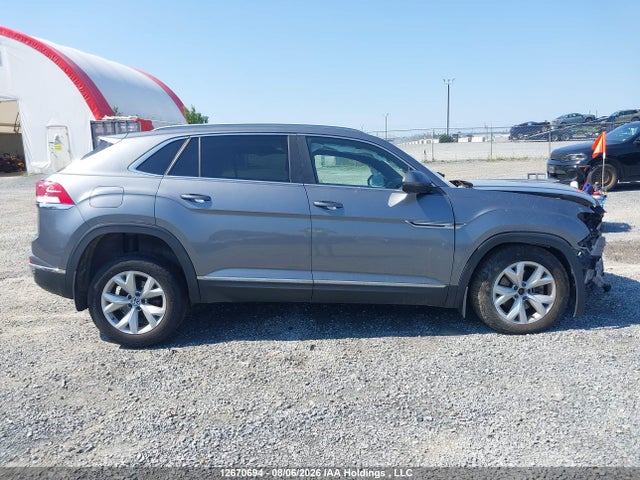 12670694 :رقم المزاد ، 1V2BE2CA0MC223572 vin ، 2021 Volkswagen Atlas Cross Sport Sel مزاد بيع