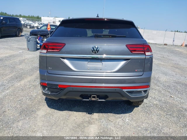12670694 :رقم المزاد ، 1V2BE2CA0MC223572 vin ، 2021 Volkswagen Atlas Cross Sport Sel مزاد بيع