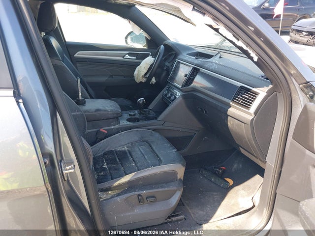12670694 :رقم المزاد ، 1V2BE2CA0MC223572 vin ، 2021 Volkswagen Atlas Cross Sport Sel مزاد بيع