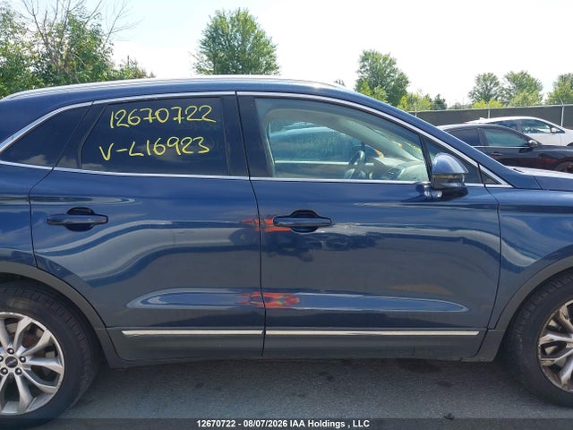 Lincoln MKC 2017 5LMCJ2D9XHUL16923 Image 14