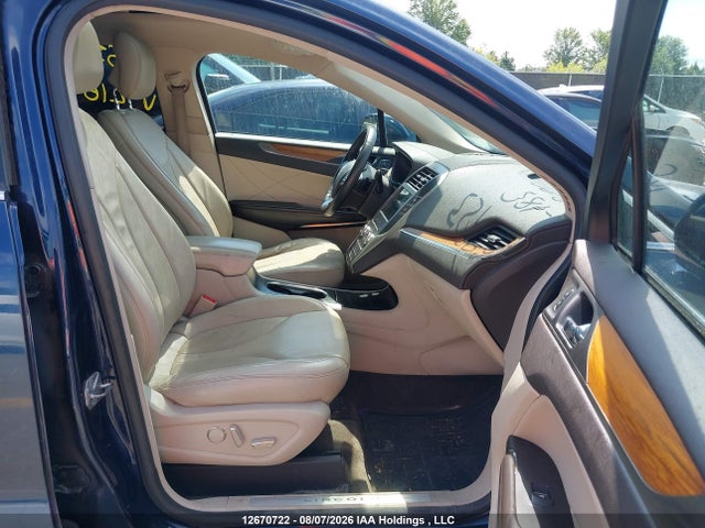 Lincoln MKC 2017 5LMCJ2D9XHUL16923 Image 5