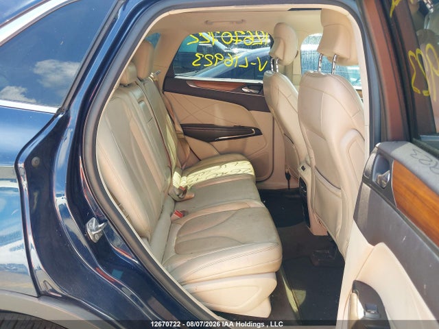 Lincoln MKC 2017 5LMCJ2D9XHUL16923 Image 8