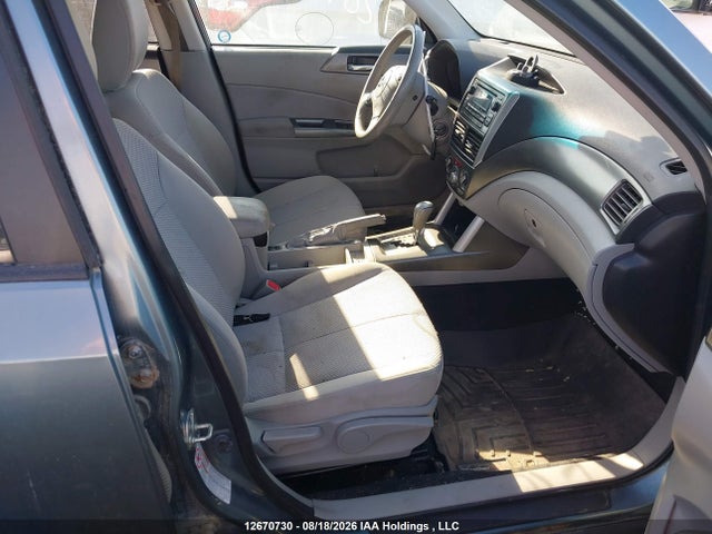 12670730 :رقم المزاد ، JF2SHCDC0CH405502 vin ، 2012 Subaru Forester 2.5x Premium مزاد بيع