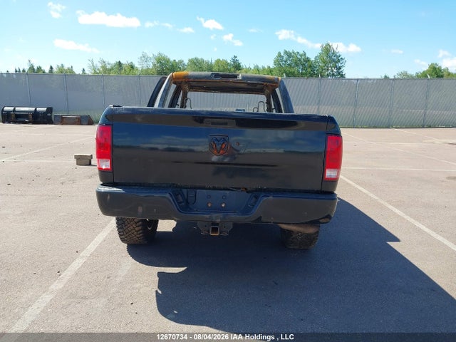 12670734 :رقم المزاد ، 3C6RR7KG6MG599463 vin ، 2021 Ram 1500 Classic Tradesman مزاد بيع