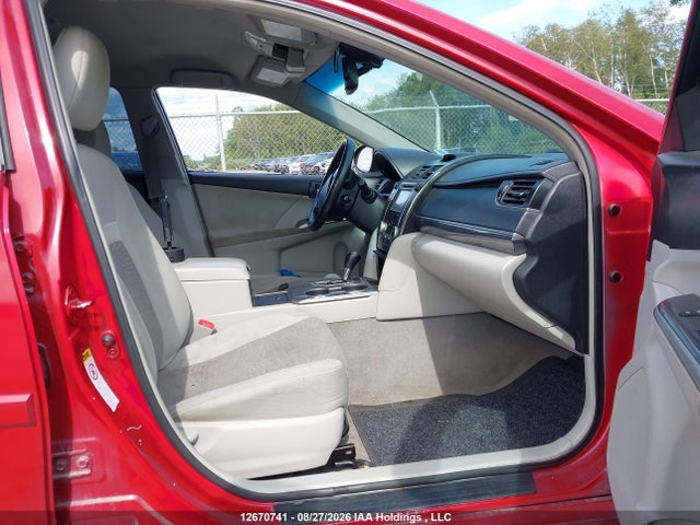 12670741 :رقم المزاد ، 4T1BD1FK5CU045164 vin ، 2012 Toyota Camry Hybrid Xle مزاد بيع