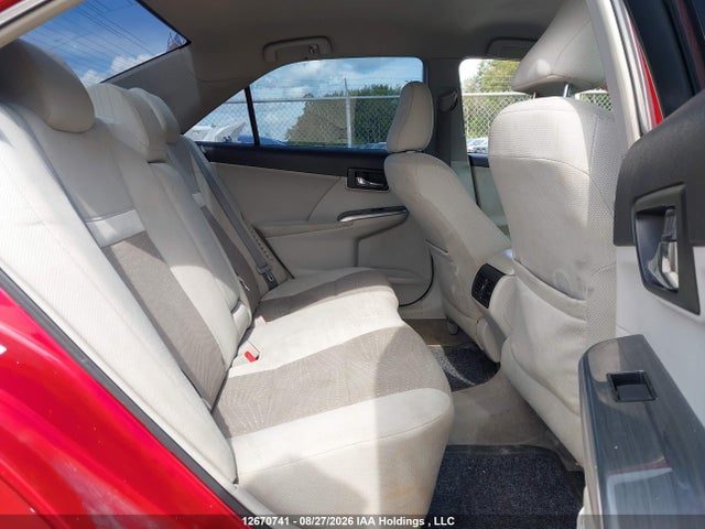 12670741 :رقم المزاد ، 4T1BD1FK5CU045164 vin ، 2012 Toyota Camry Hybrid Xle مزاد بيع