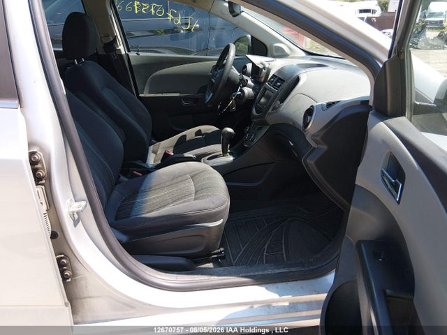 2013 Chevrolet Sonic Lt მანქანა იყიდება აუქციონზე, vin: 1G1JC5SH8D4219968, აუქციონის ნომერი: 12670757