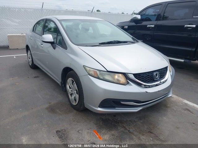 Продажа на аукционе авто 2013 Honda Civic, vin: 2HGFB2F42DH011210, номер лота: 12670758