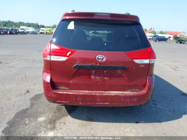 Aukcja sprzedaży 2011 Toyota Sienna, vin: 5TDZK3DC4BS148384, numer aukcji: 12670766