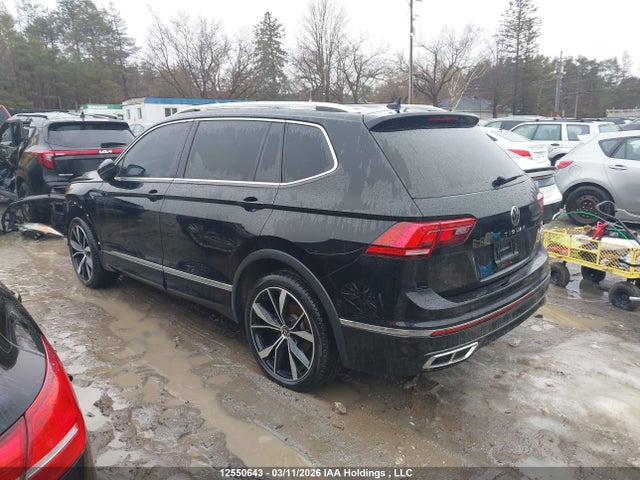3VV4B7AX8PM113686 Volkswagen Tiguan Highline R-line
