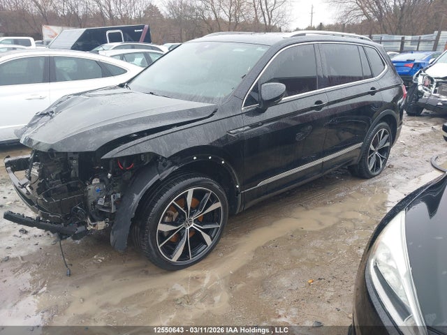 3VV4B7AX8PM113686 Volkswagen Tiguan Highline R-line