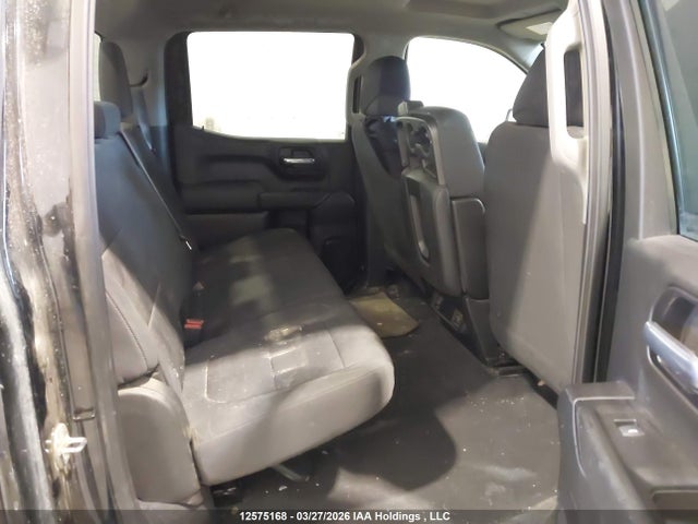 1GTU9AEFXLZ317830 GMC SIERRA 1500