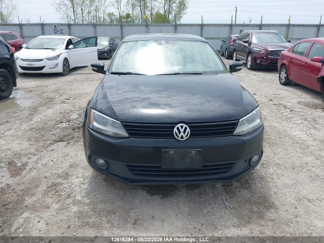 Продажа на аукционе авто 2012 Volkswagen Jetta 2.0l Comfortline, vin: 3VWDK7AJ8CM368985, номер лота: 12616294