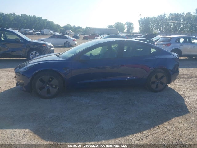 Tesla Model 3 Long Range 2022 5YJ3E1EB2NF334389 Image 14