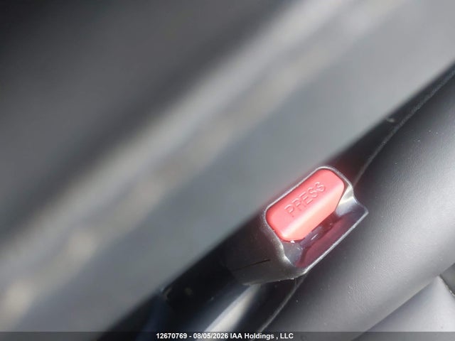 Tesla Model 3 Long Range 2022 5YJ3E1EB2NF334389 Image 9