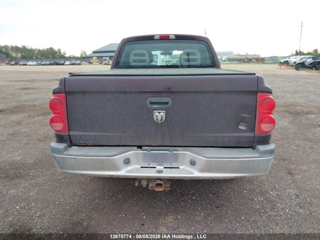 12670774 :رقم المزاد ، 1D7HW48K95S127975 vin ، 2005 Dodge Dakota Quad Slt مزاد بيع
