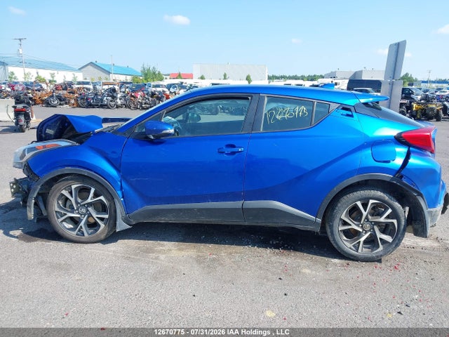 2018 Toyota C-hr Xle მანქანა იყიდება აუქციონზე, vin: NMTKHMBX7JR038518, აუქციონის ნომერი: 12670775